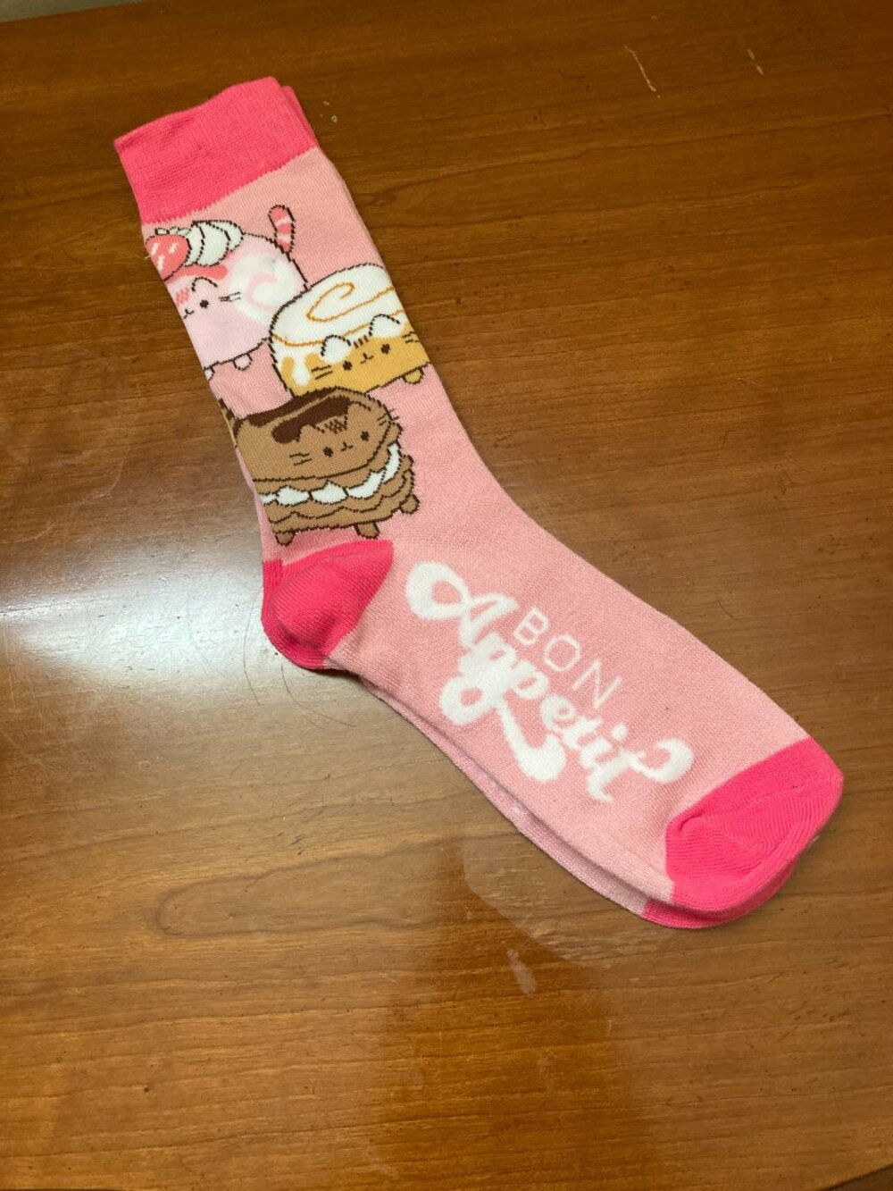 Pusheen Cat Socks 1 Pair - Picture 2 of 5